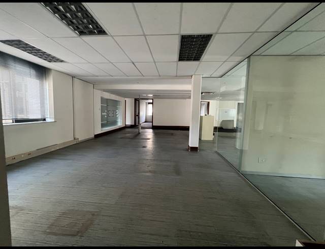433M² OFFICE TO LET IN ILLOVO
